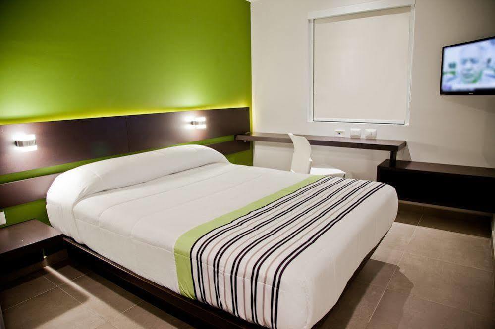 City Express Junior By Marriott Puebla Angelopolis Kültér fotó